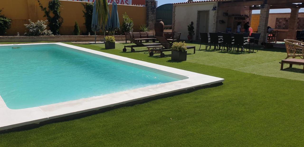 Malpartida de Cáceres Casa Rural La Piedra De Juana מראה חיצוני תמונה