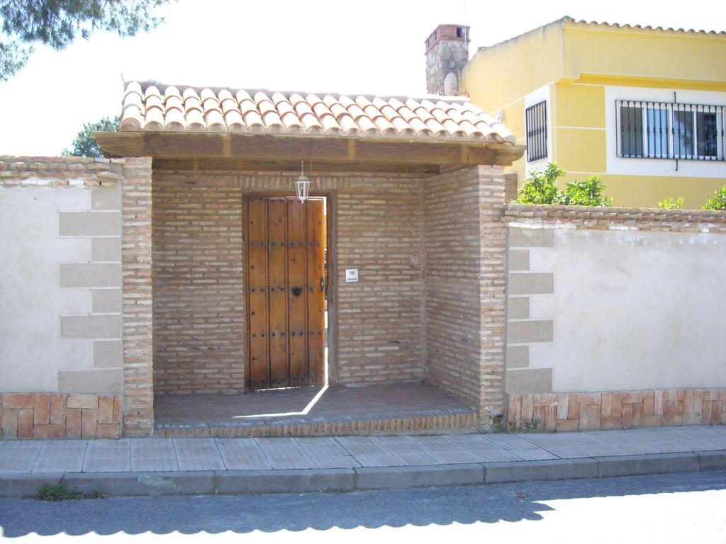 Malpartida de Cáceres Casa Rural La Piedra De Juana מראה חיצוני תמונה