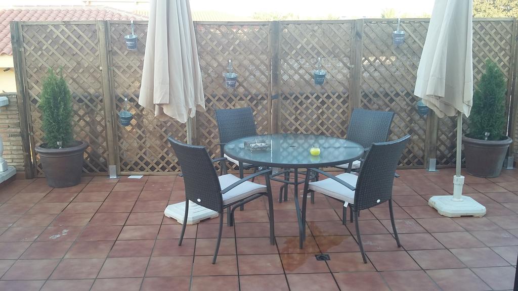 Malpartida de Cáceres Casa Rural La Piedra De Juana מראה חיצוני תמונה